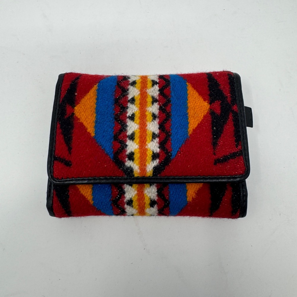 Pendleton Unisex Trifold Wallet Red Southwestern Wool Preowned Native Pattern